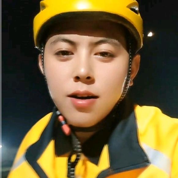 木炫  晚上12：10