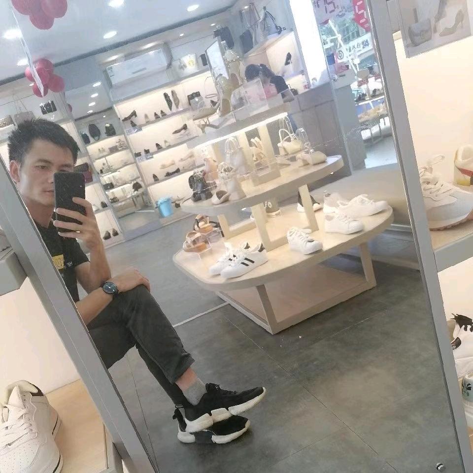 辉少爱短剧