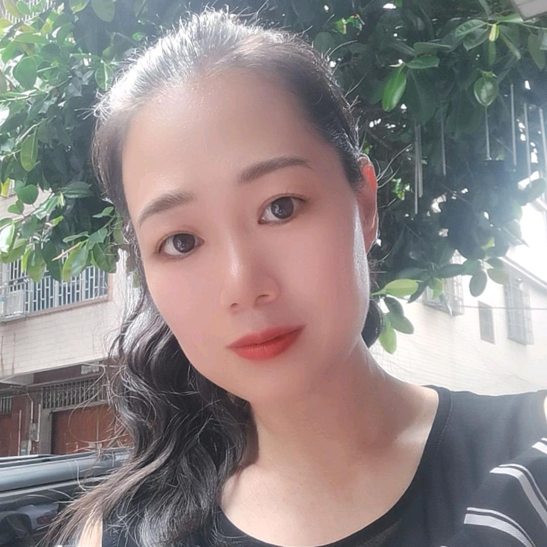 练姐姐对联