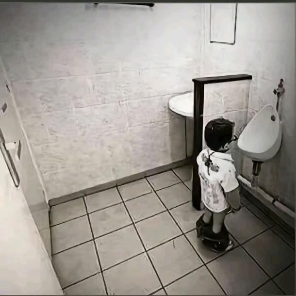 唯见青山不见君A