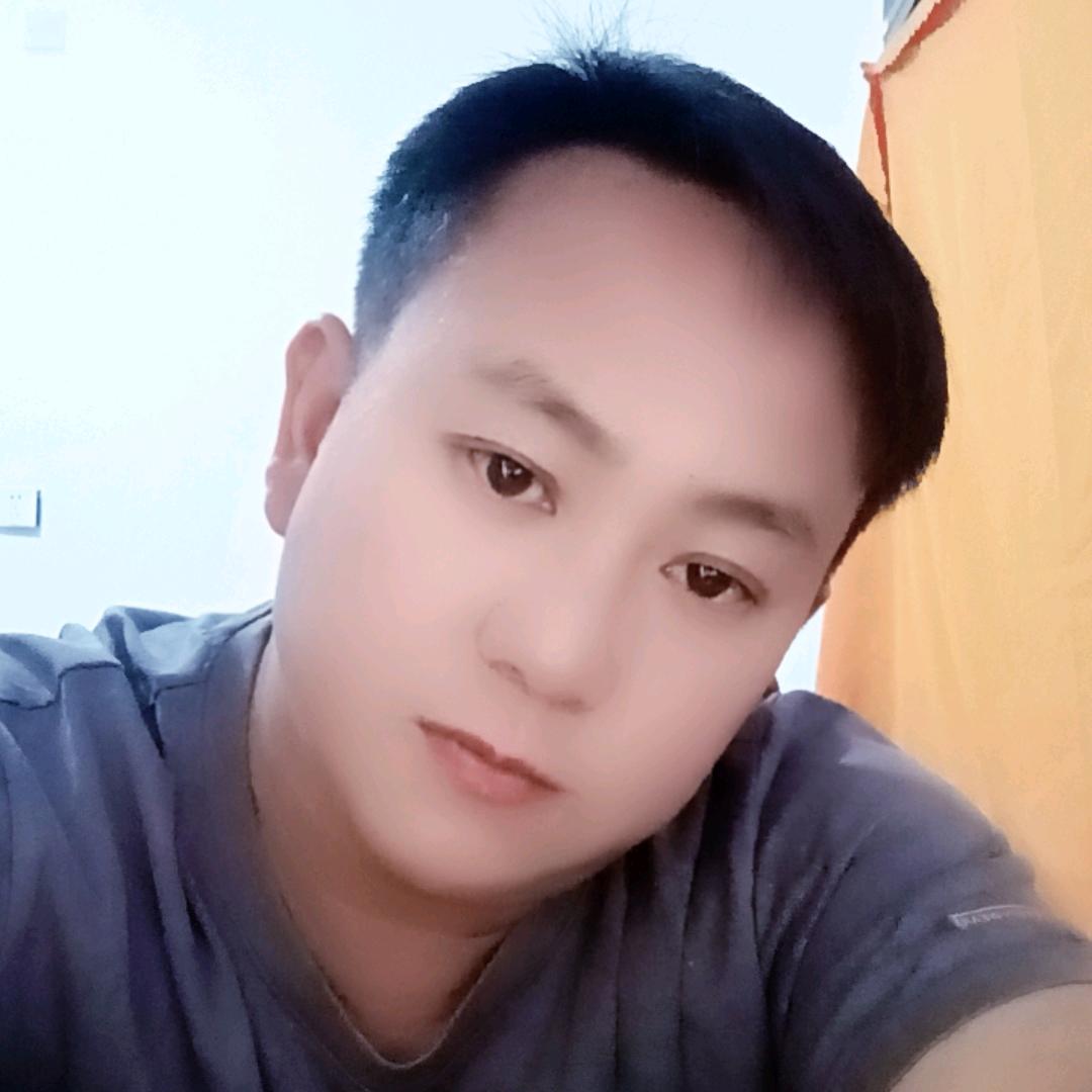 龙山鑫源汽车金杯，李凯