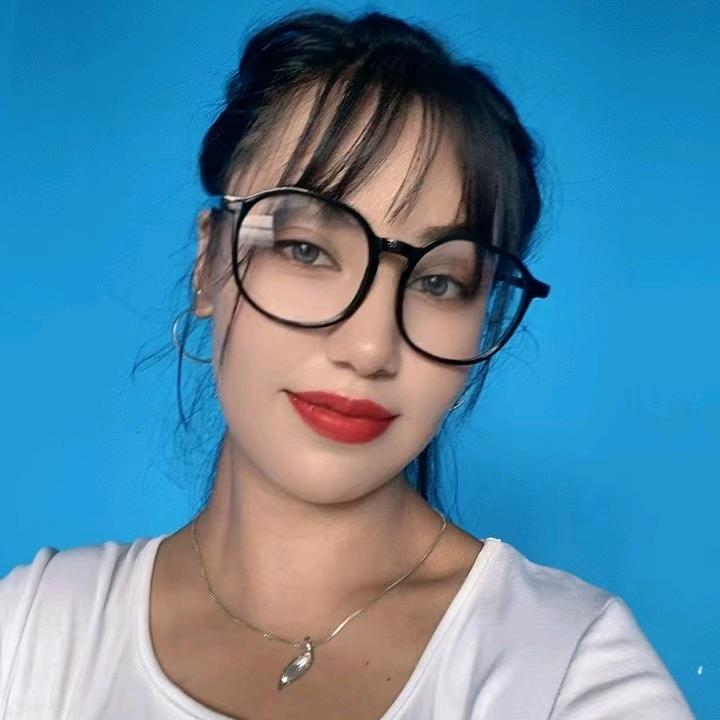 🦋心微ຼ凉🦋