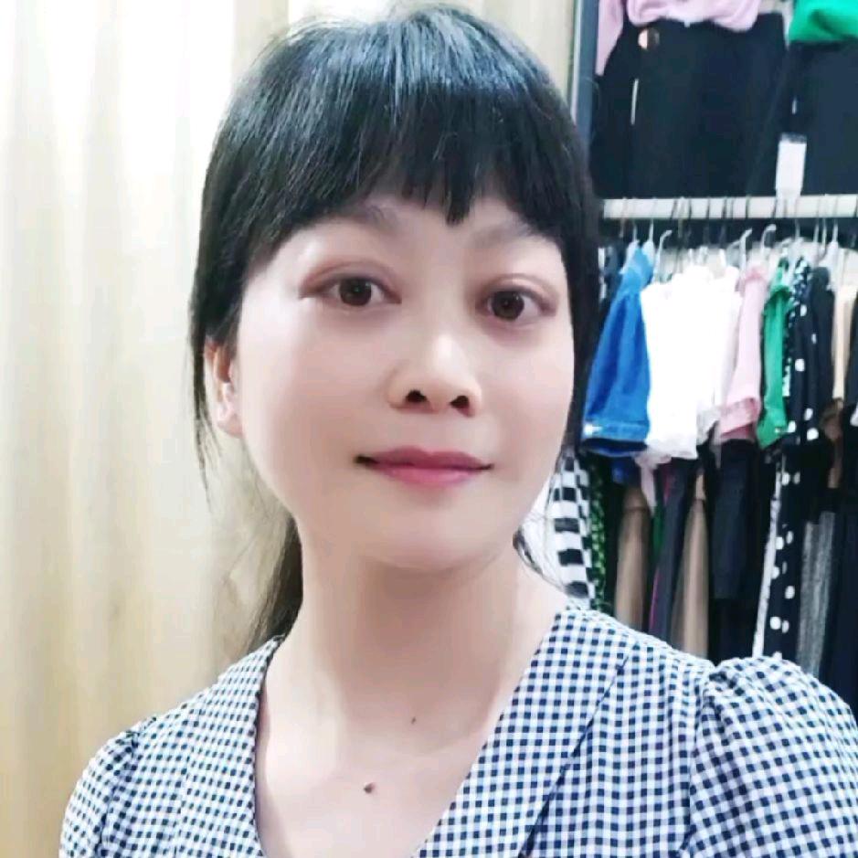 梅县人民北路名鞋坊