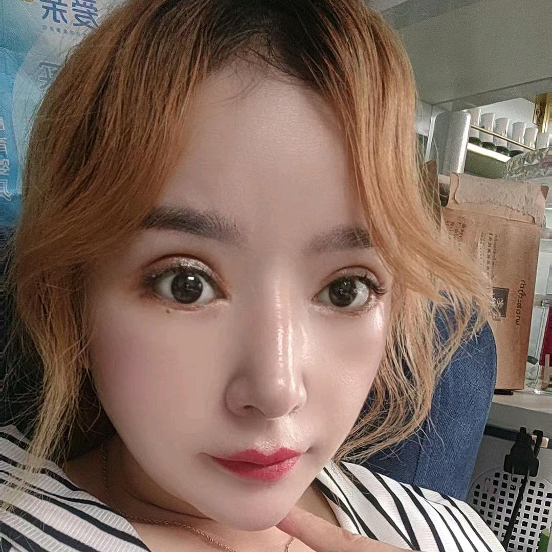 陈欣然