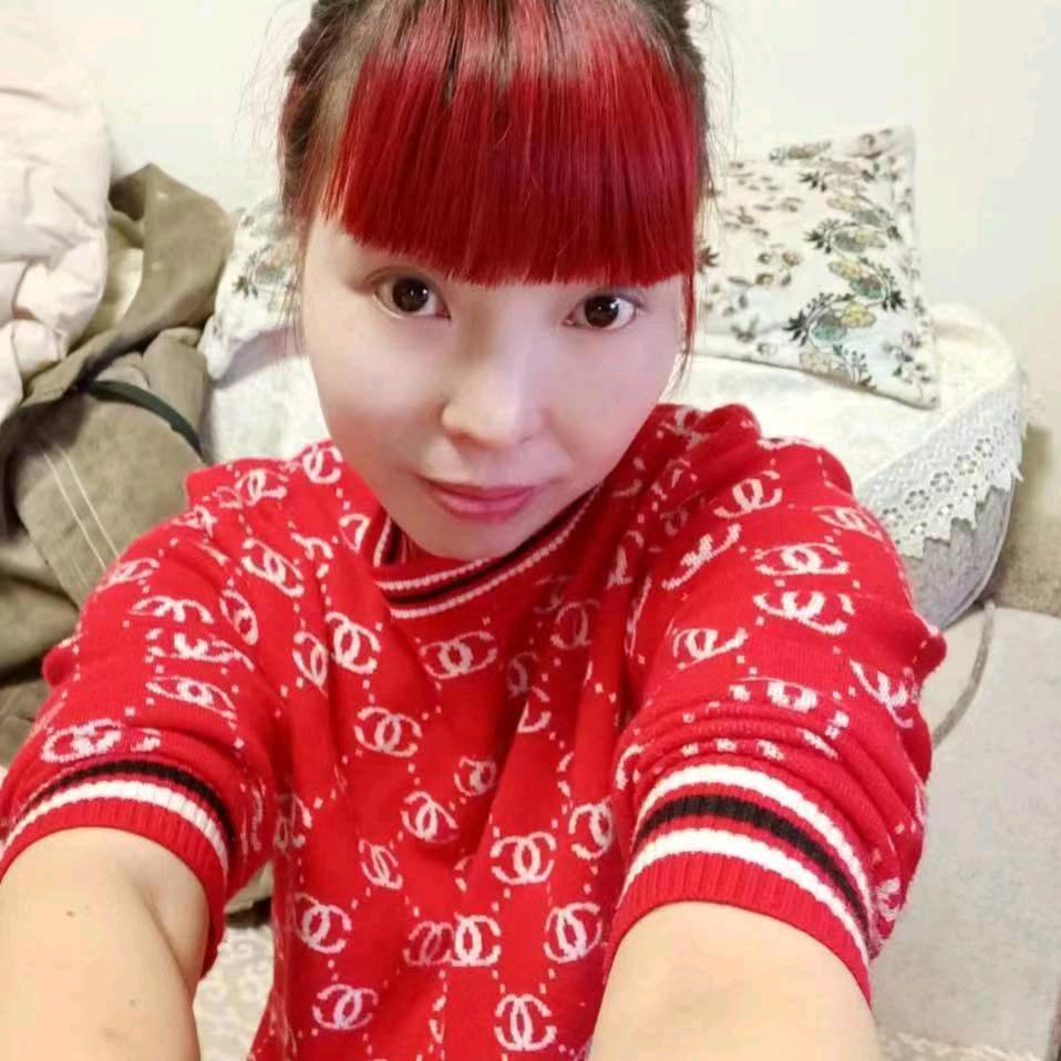 爱笑的女孩，运气不差