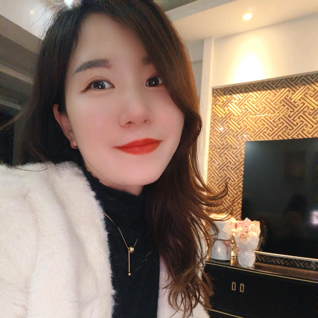 卖车的灰姑娘（宜昌优车惠车行）