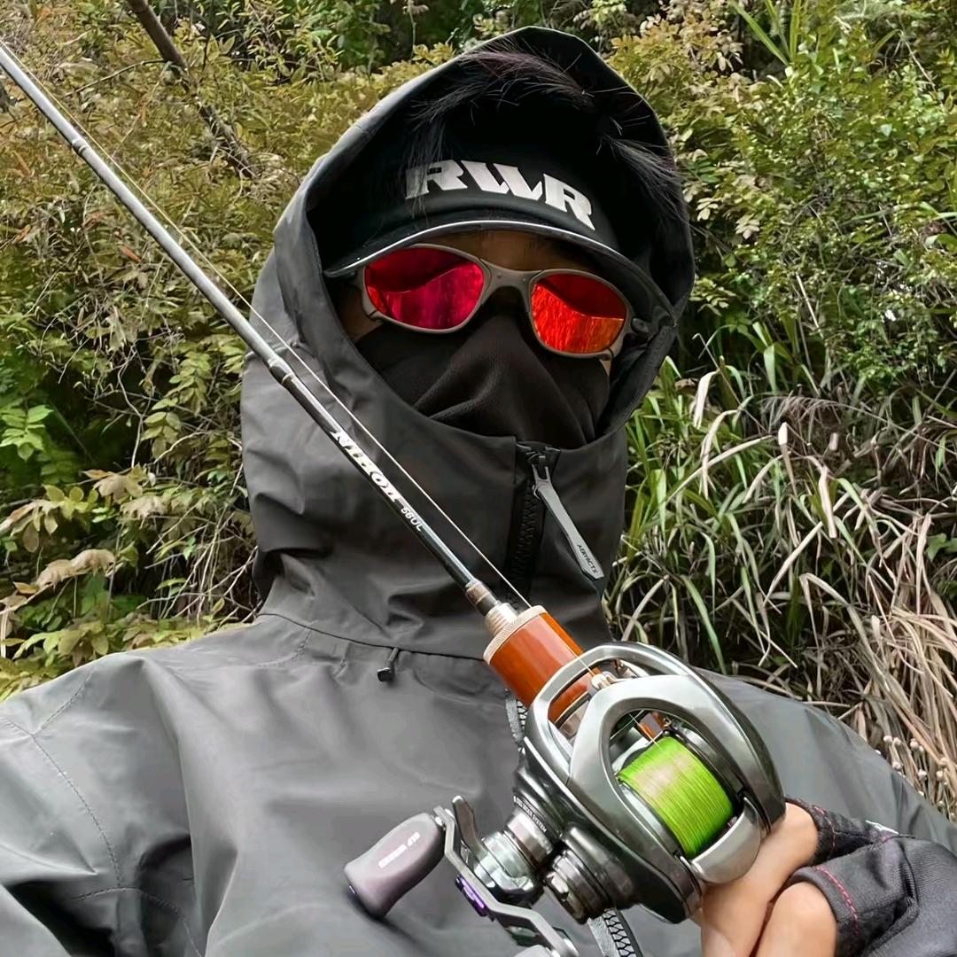 午后的钓鱼佬🎣