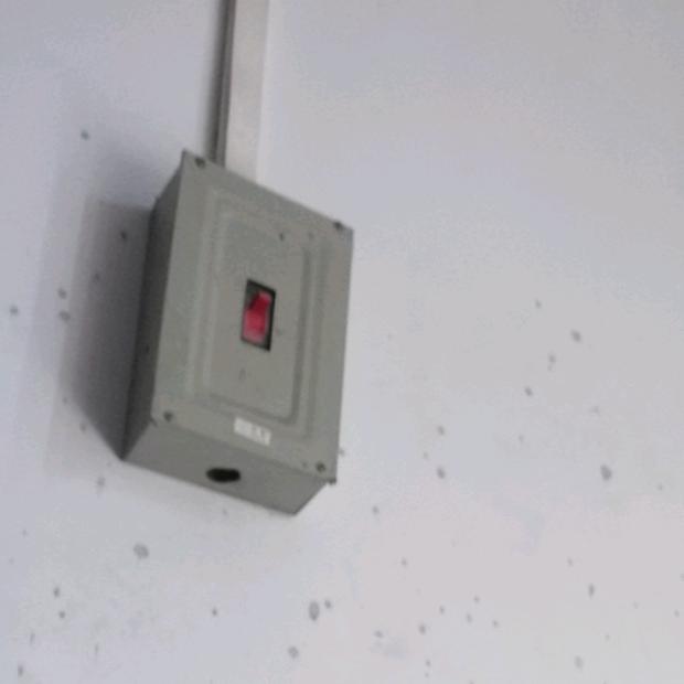 华富慢走丝