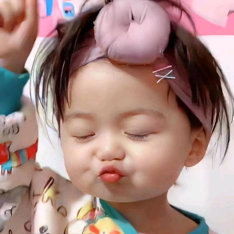 小胖胖(♡˙︶˙♡)