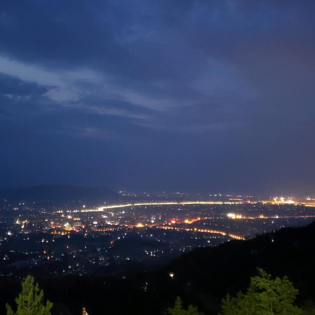 蓝胖子晚间电台