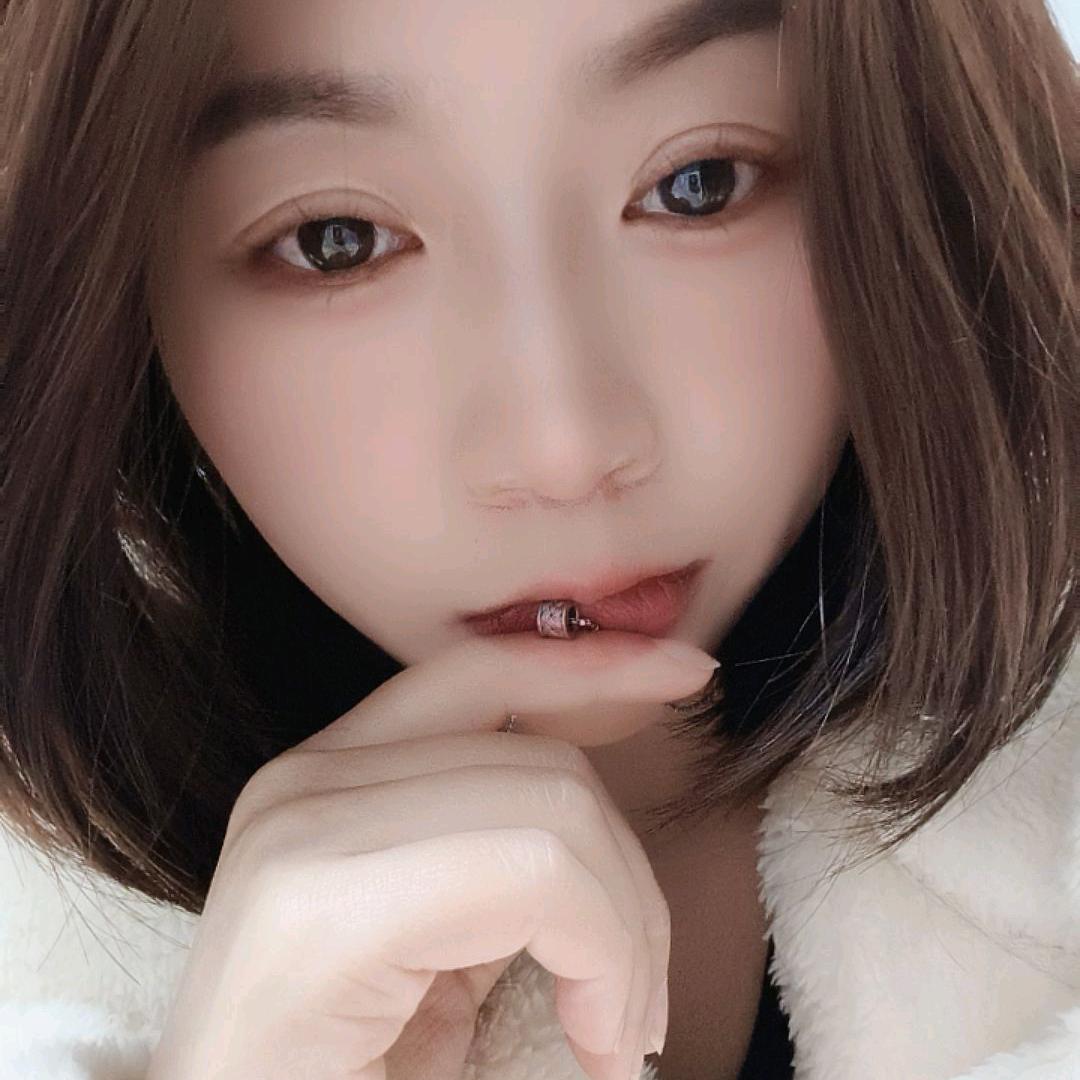 草莓心情😘