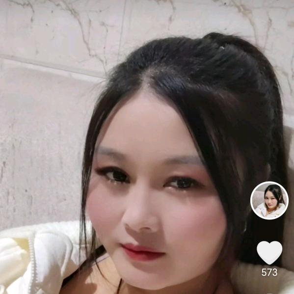 变萌变淑女