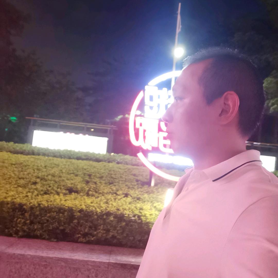 黄先森
