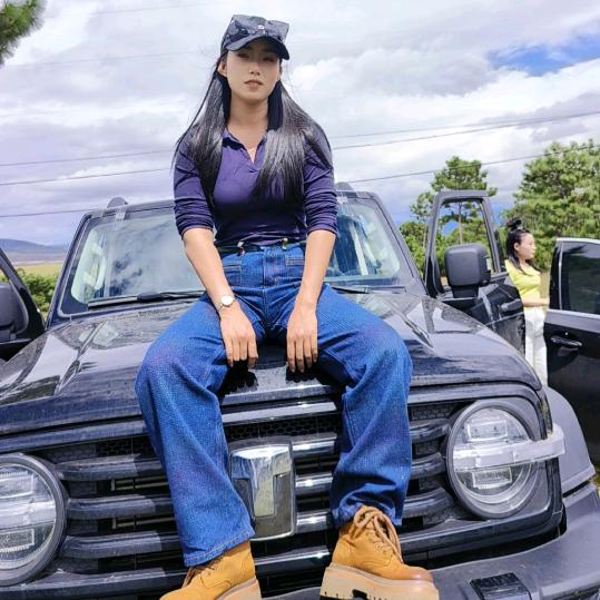 杨杨得亿（在搞身材）