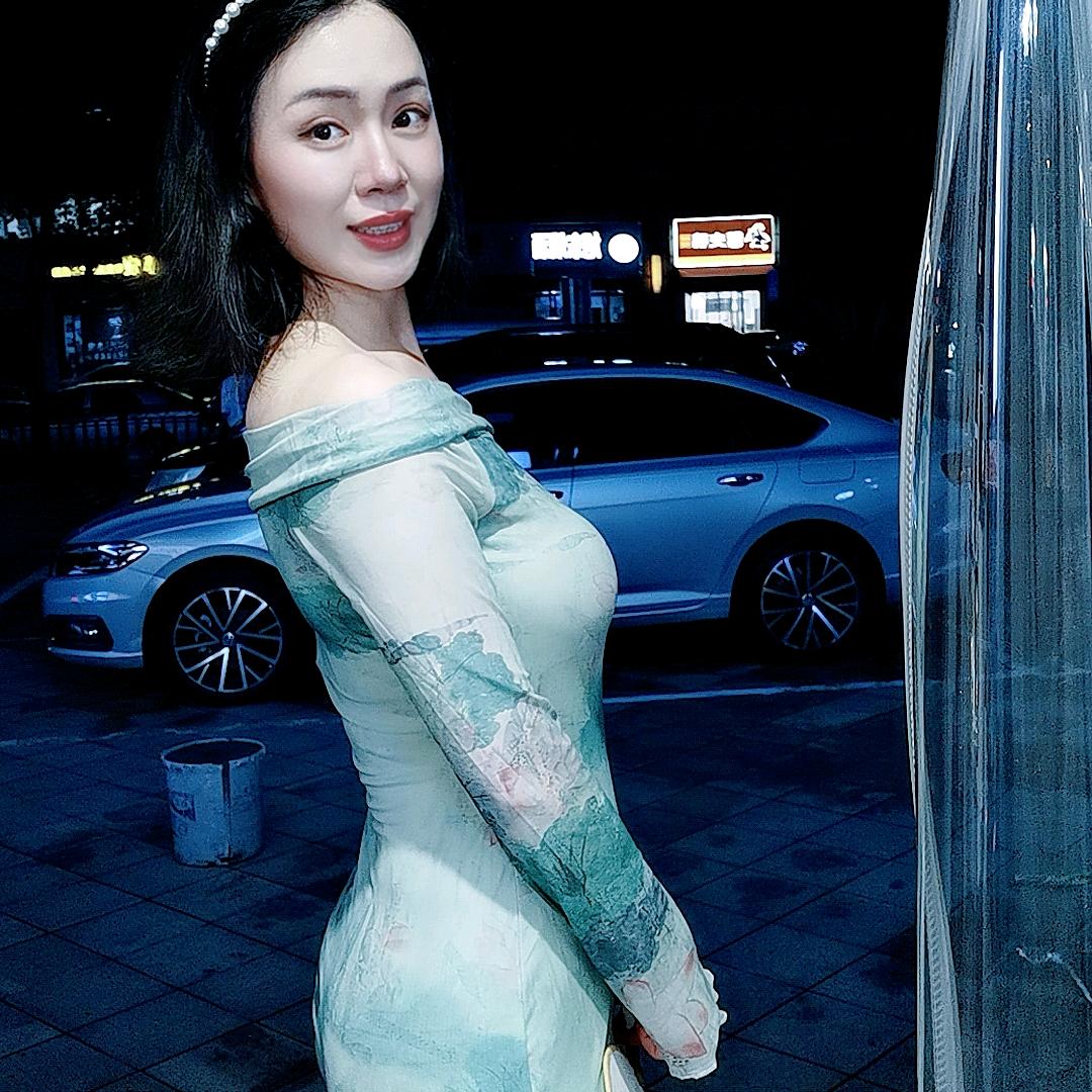 江简简