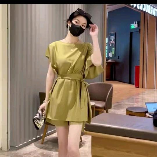 妮妮