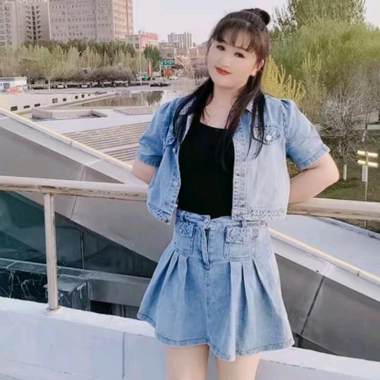 NU🥰BI