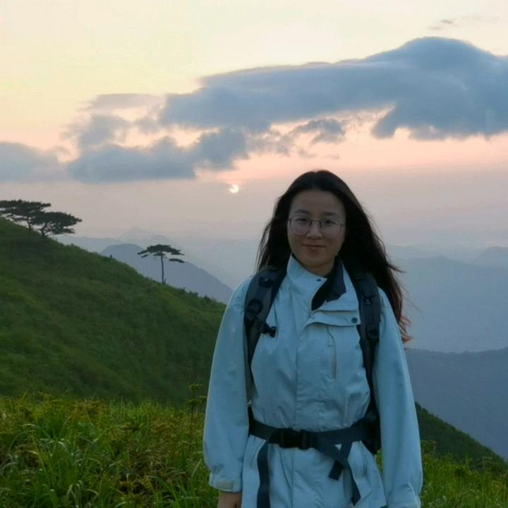 秦棋书画样样精通