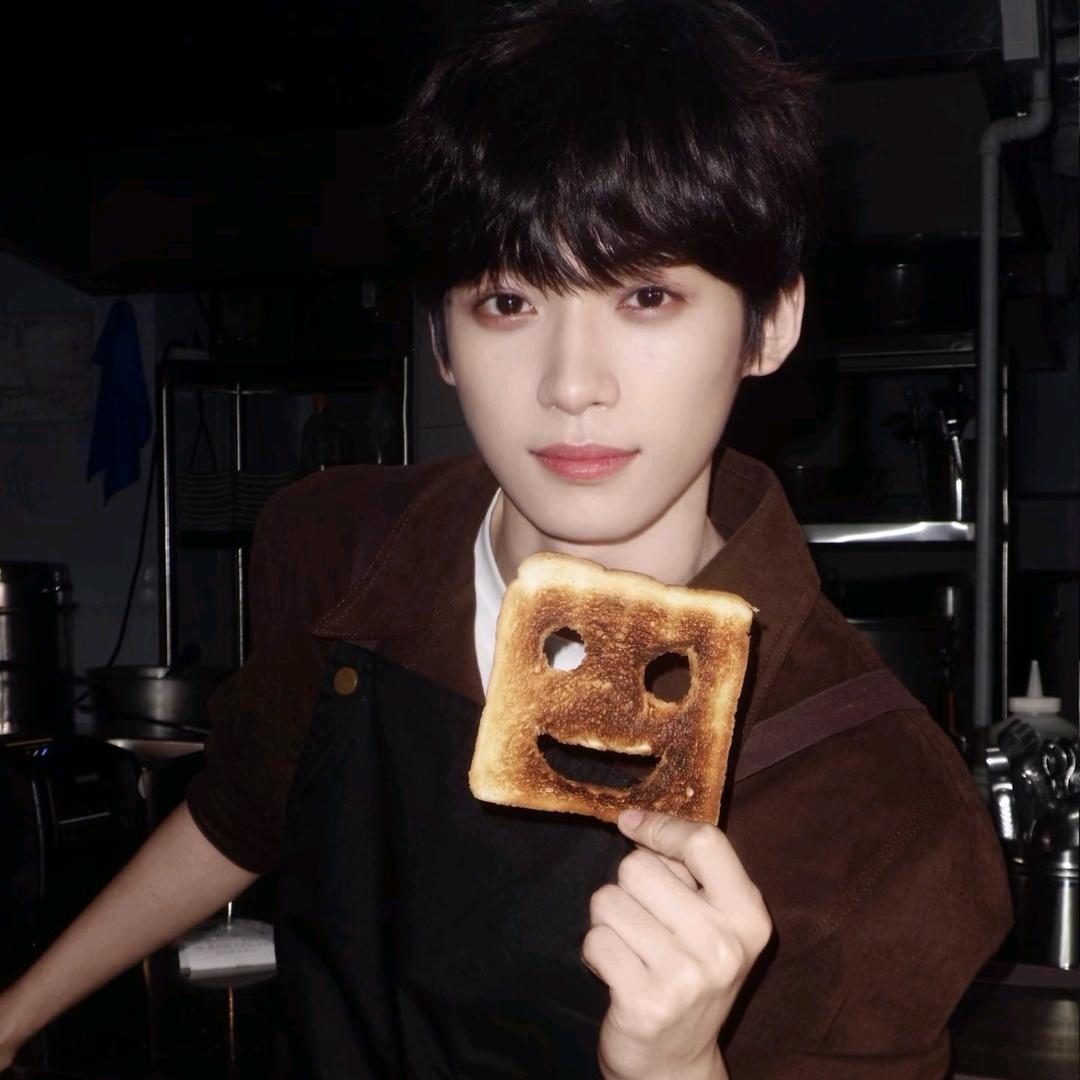 ᰔᩚ Cola^🧊可乐🔮 ¹¹⁵