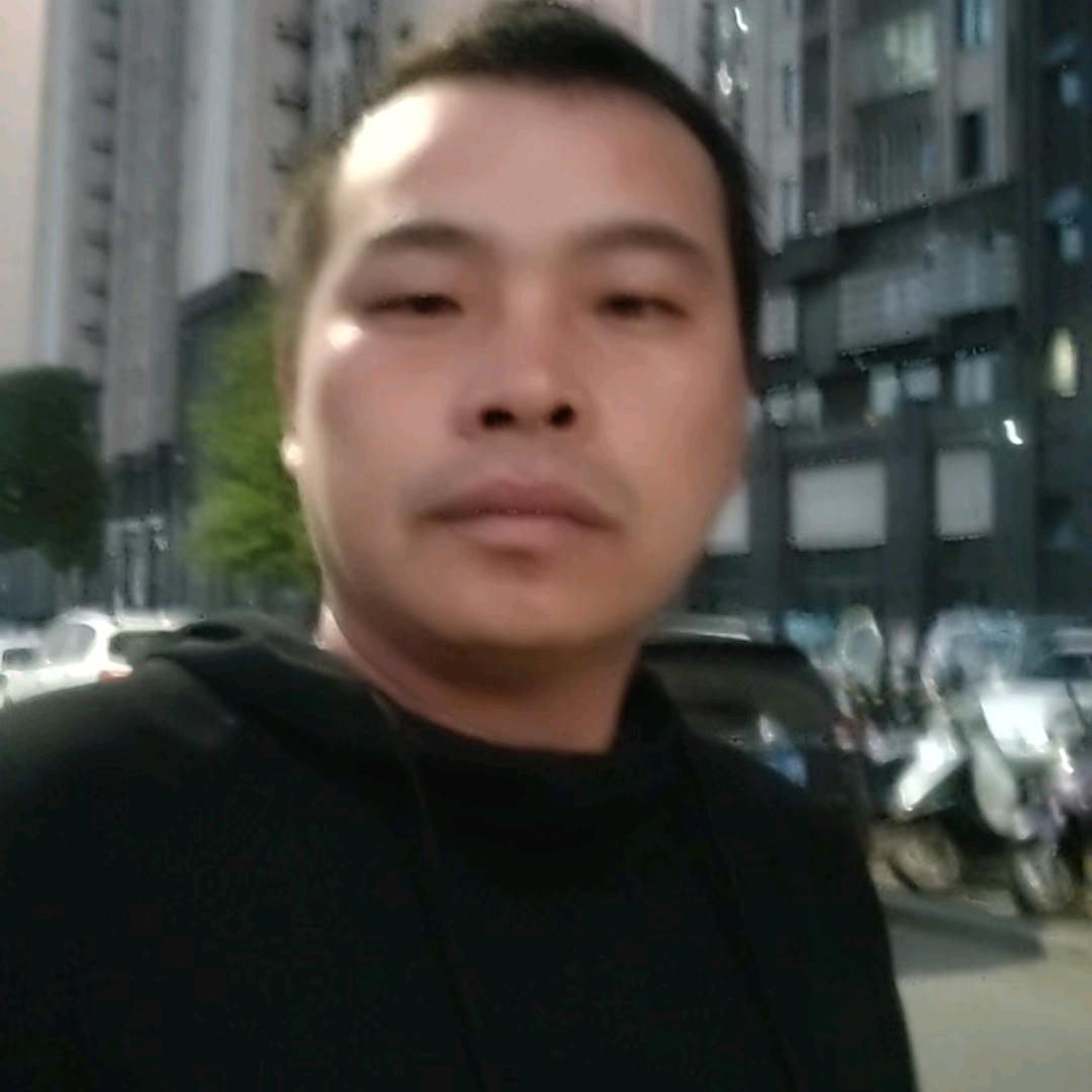 晟航建筑劳务一小陈