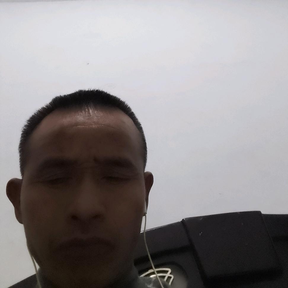 金瞳晚上8：30