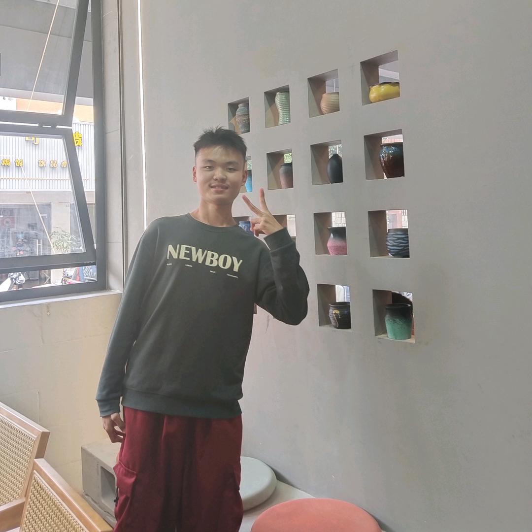 爱摄影师的庄生