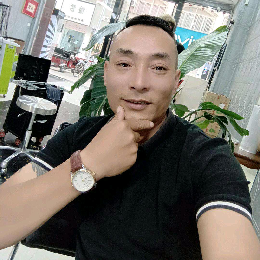 AAA-八零后单身大叔！！！