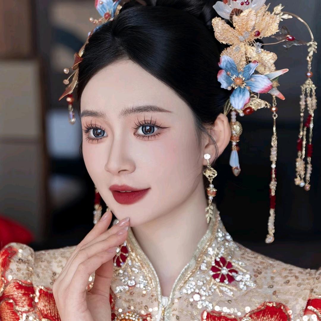 化妆师燕子