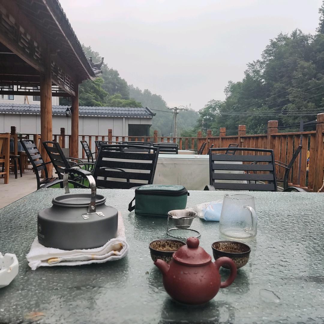 寒江孤影