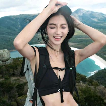 自助美甲💅 化妆 美睫 纹绣