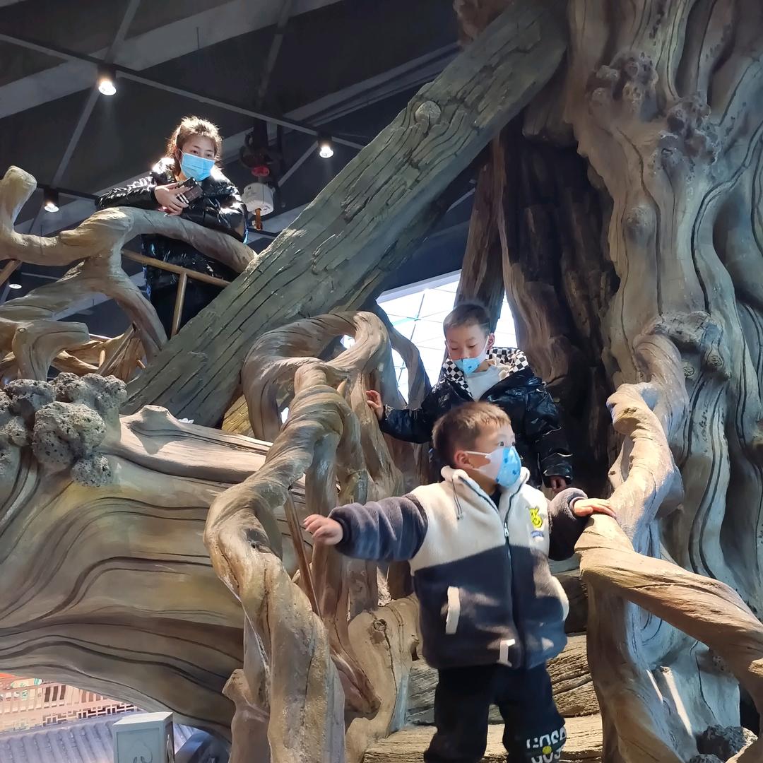 钱是(●✿∀✿●)男人的底线