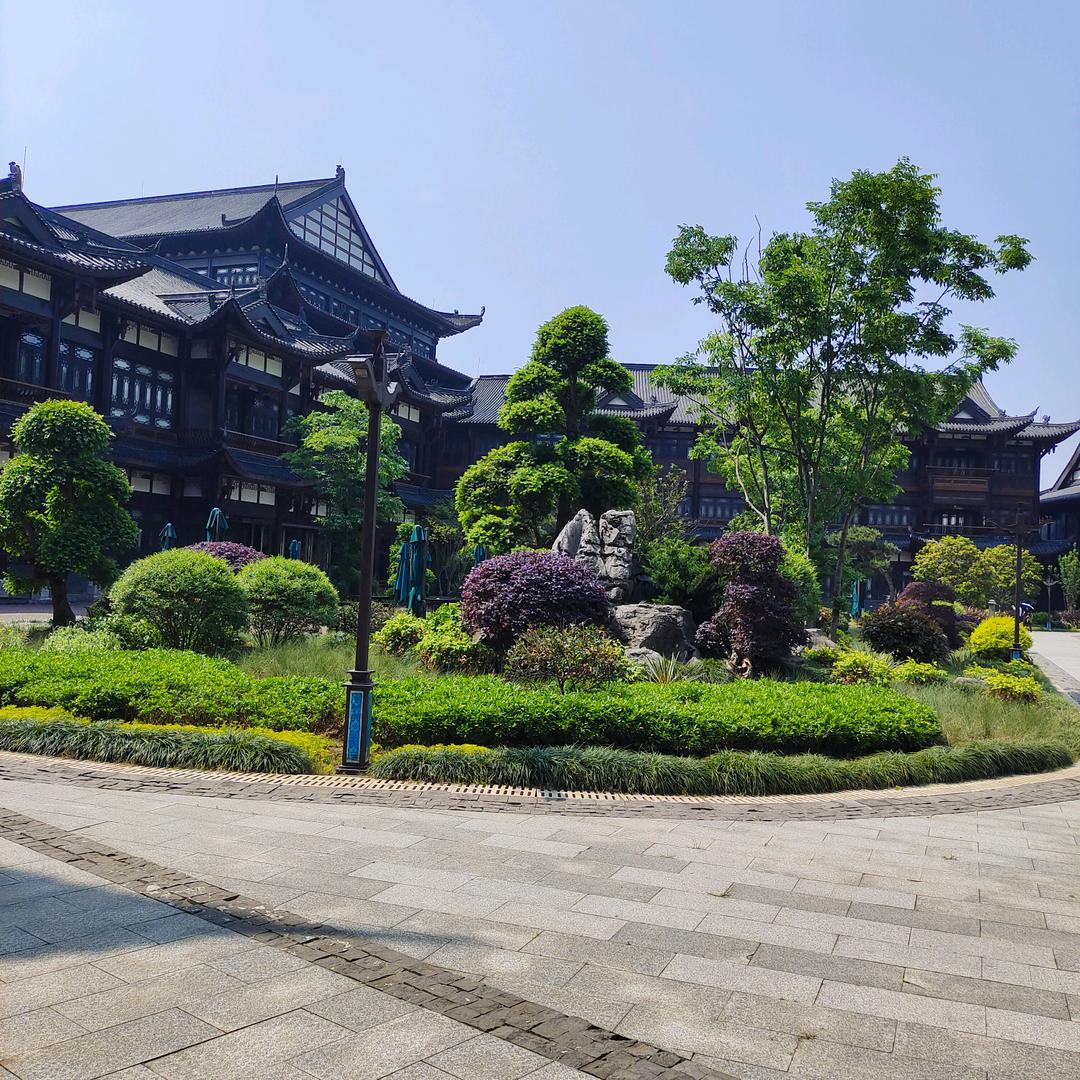 风雨过后见彩虹