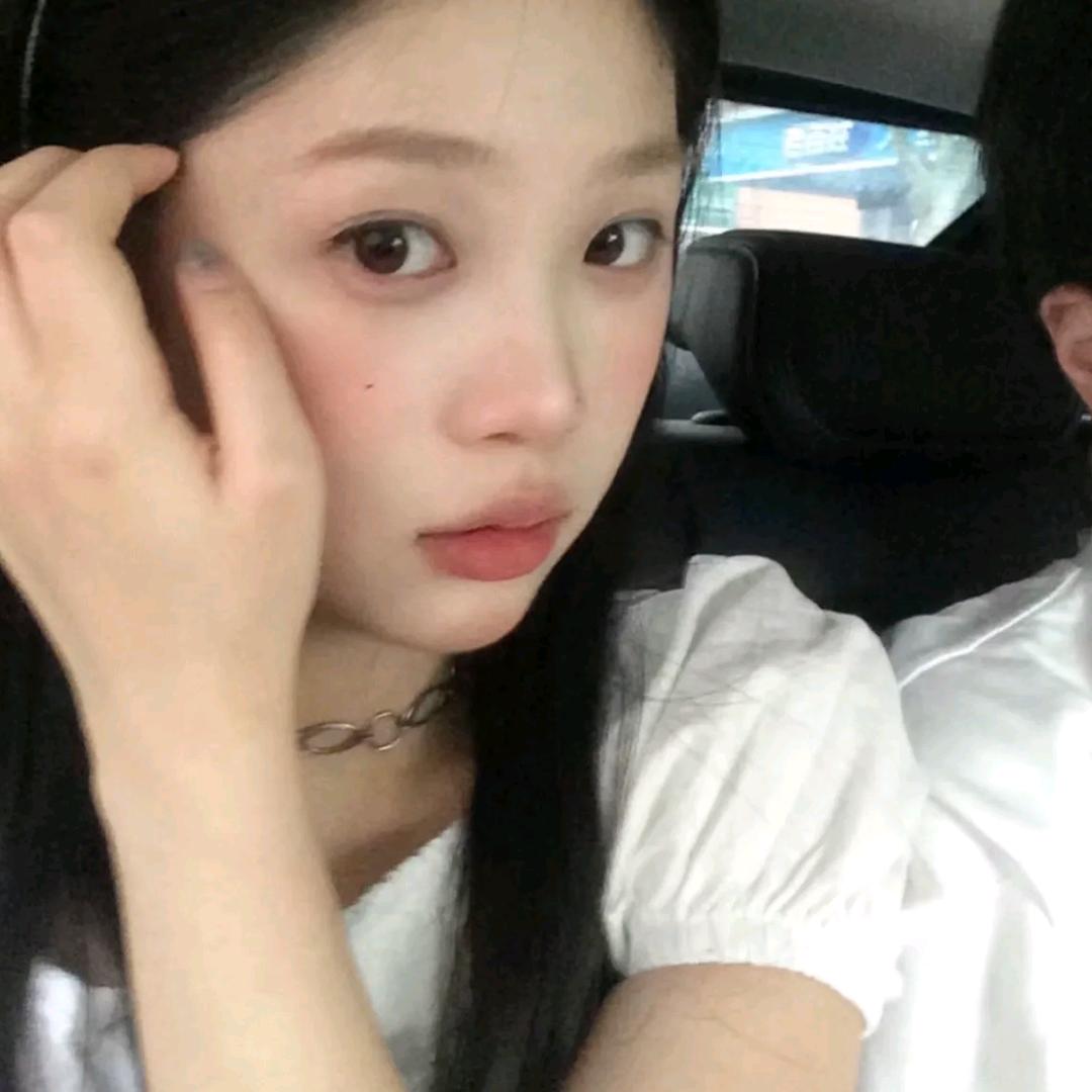 -脸1点也不圆.