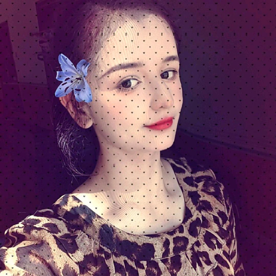 𝑀𝑎𝑑𝑖𝑛𝑎＊