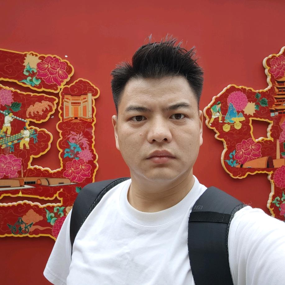 深骐杰新能源_颜深