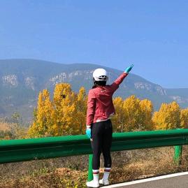 爱蹭风的小辣堡