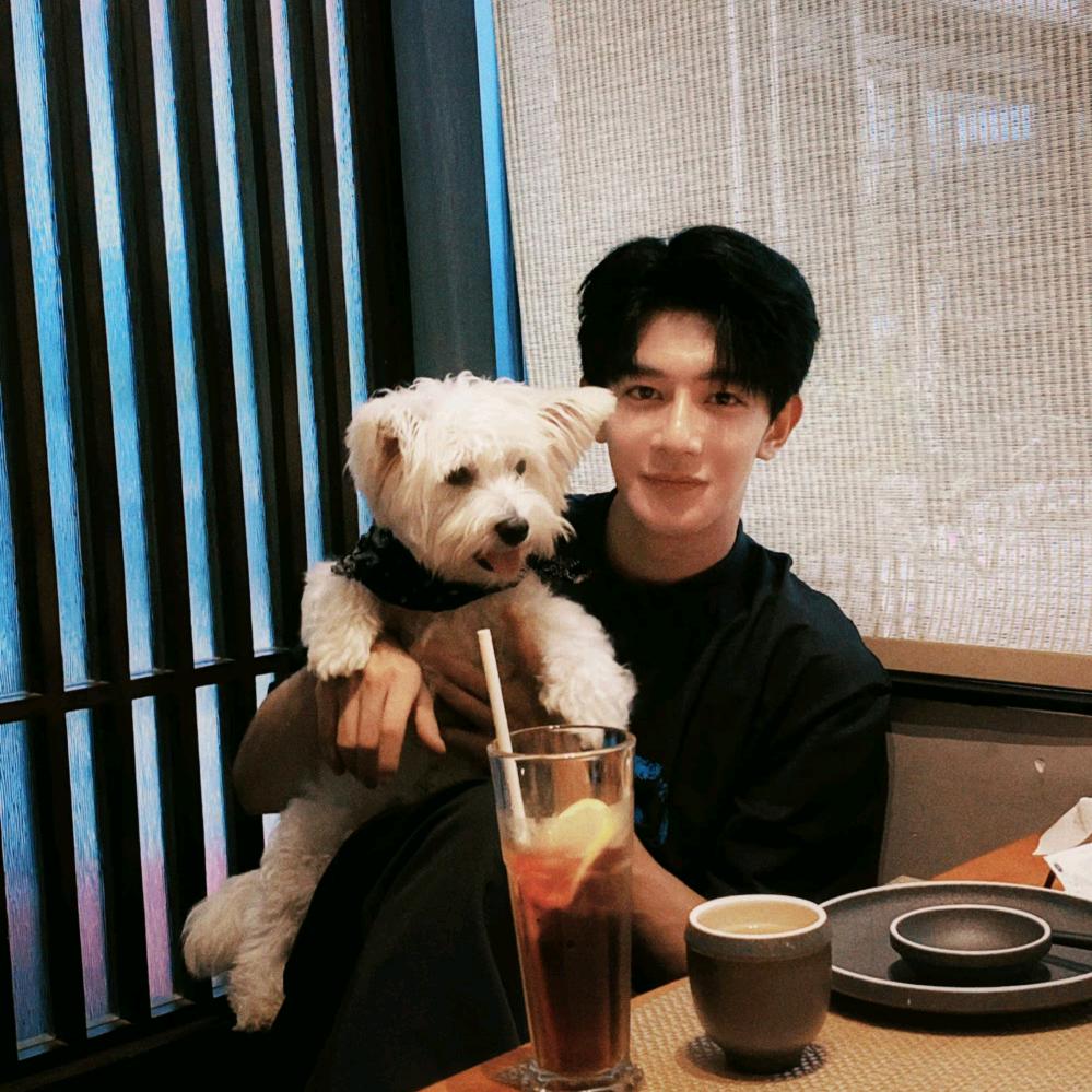 爱吃包子的烤面包