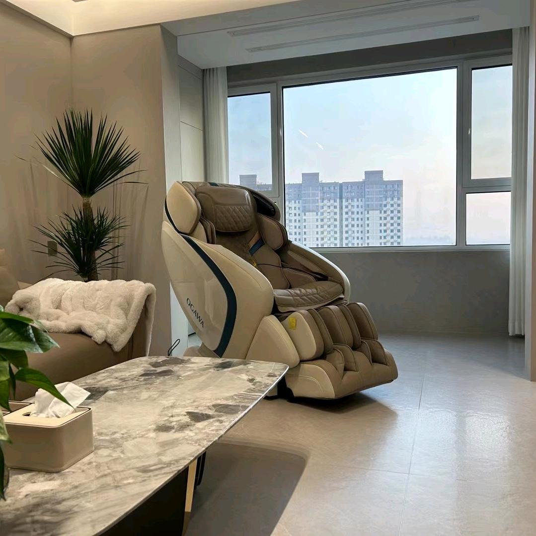 大灰狼来了呦