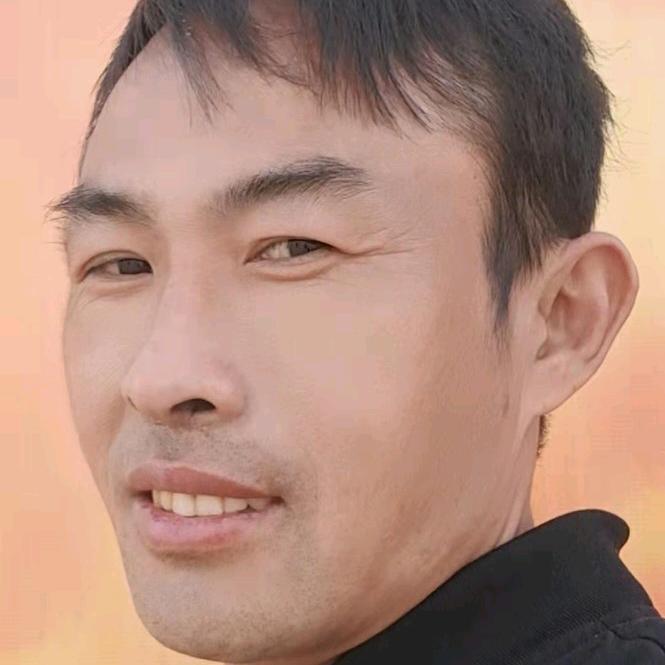 自我介绍。我是。宁选书
