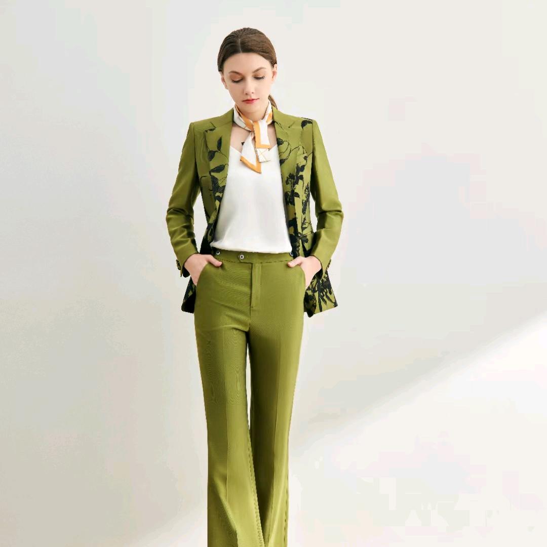 吉安卓雅服装定制工厂