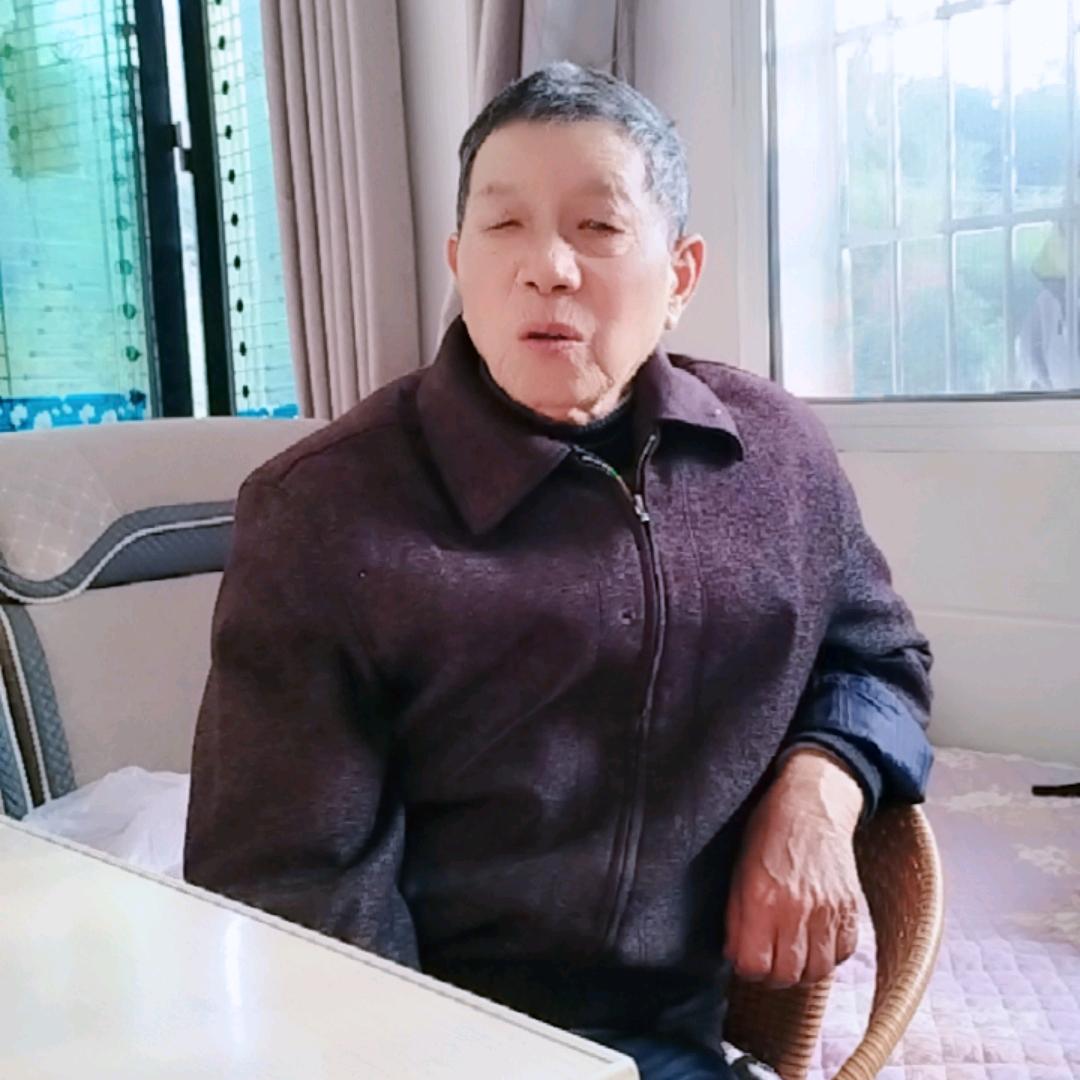 我是老大一一一姓肖