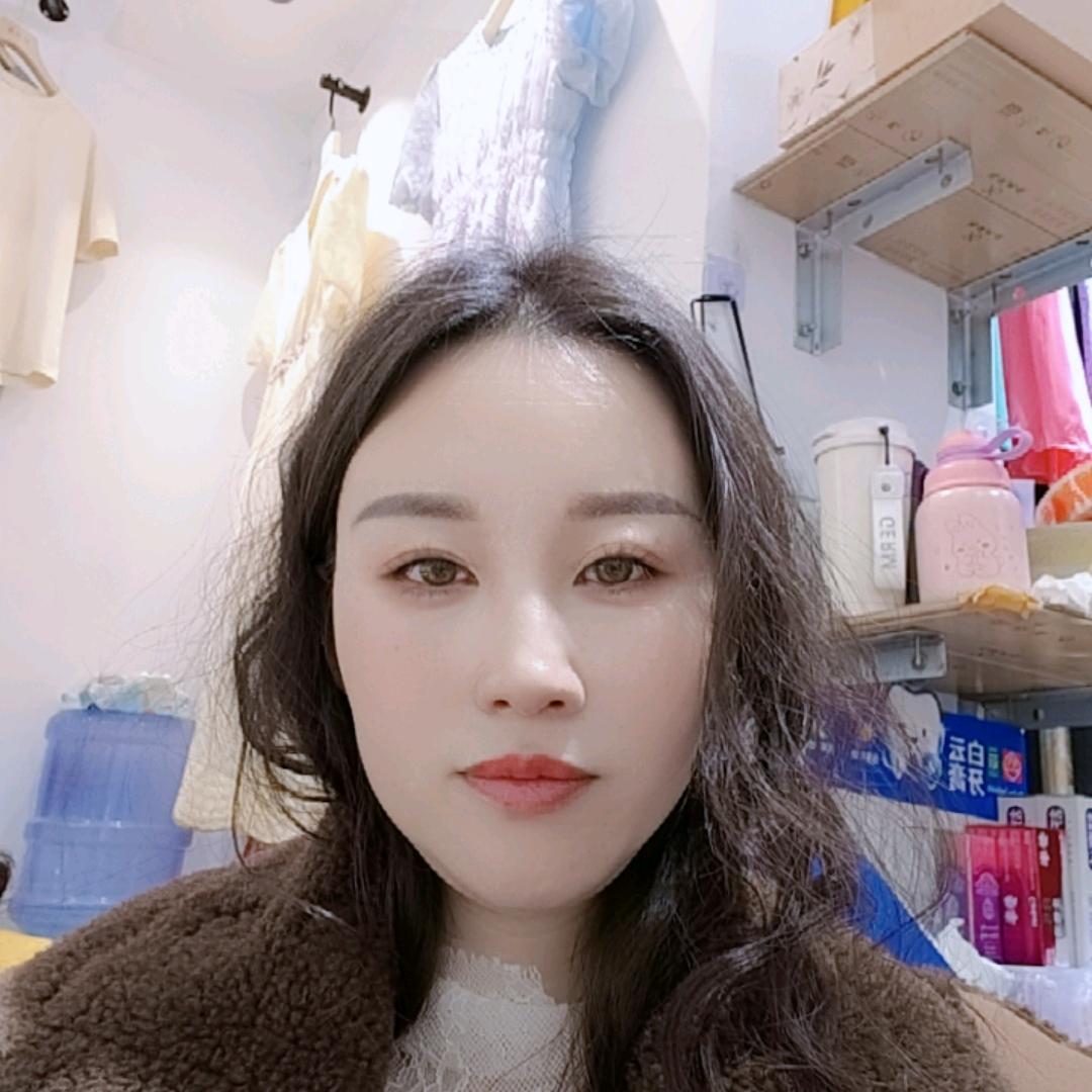 女主角小娟