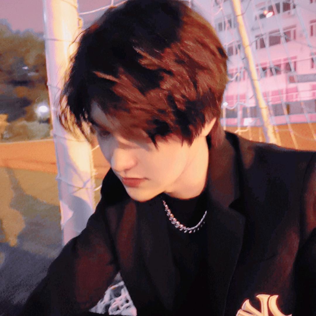 孙小慧.