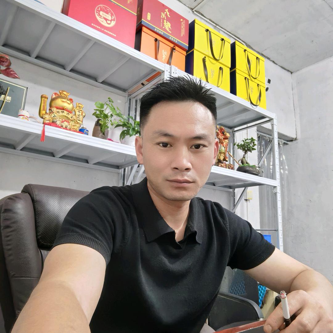 超实惠龙虾螃蟹批发