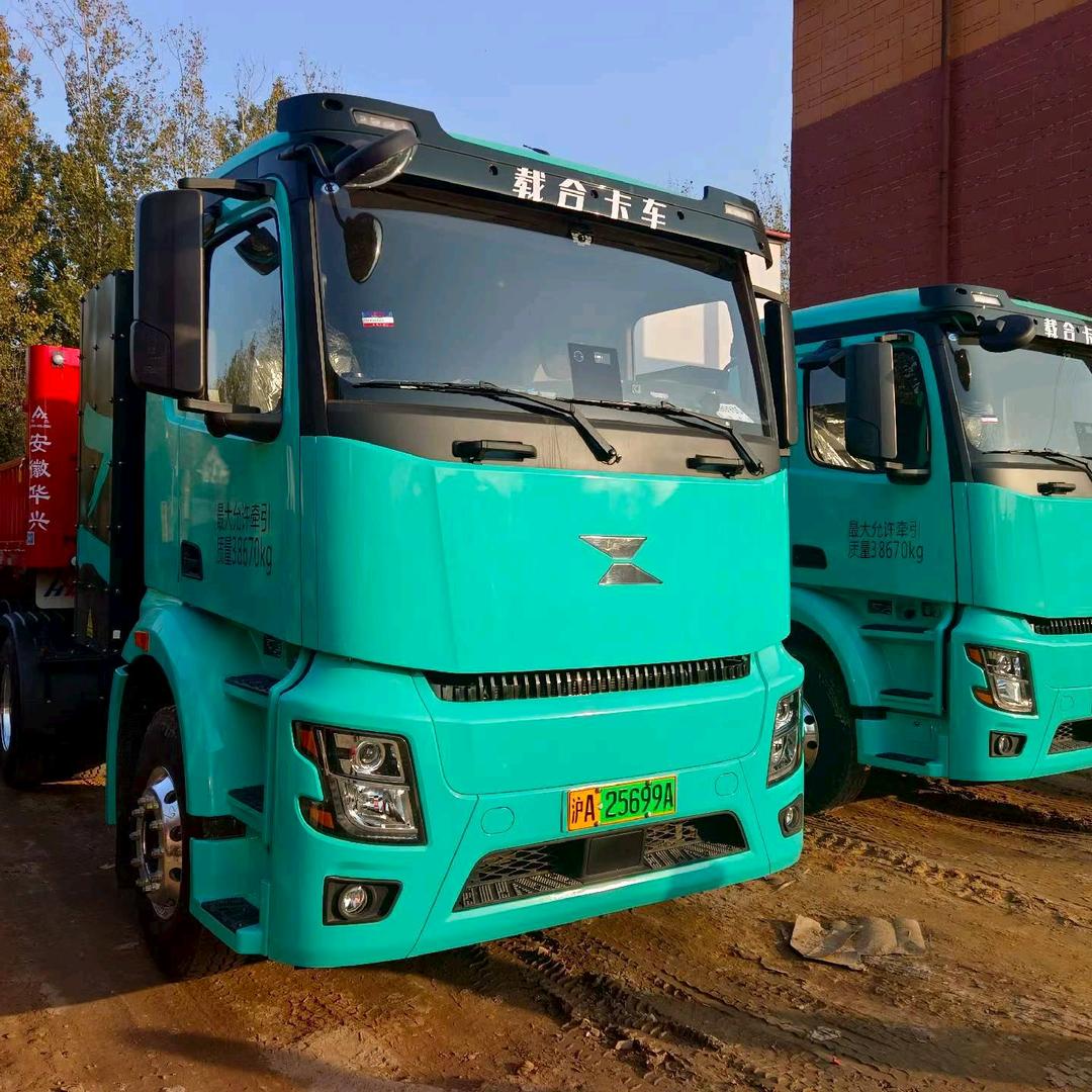 电动重卡 李进龙