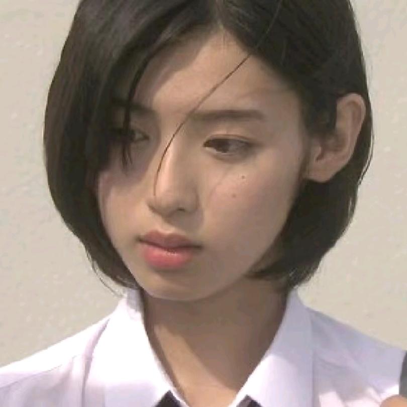 由