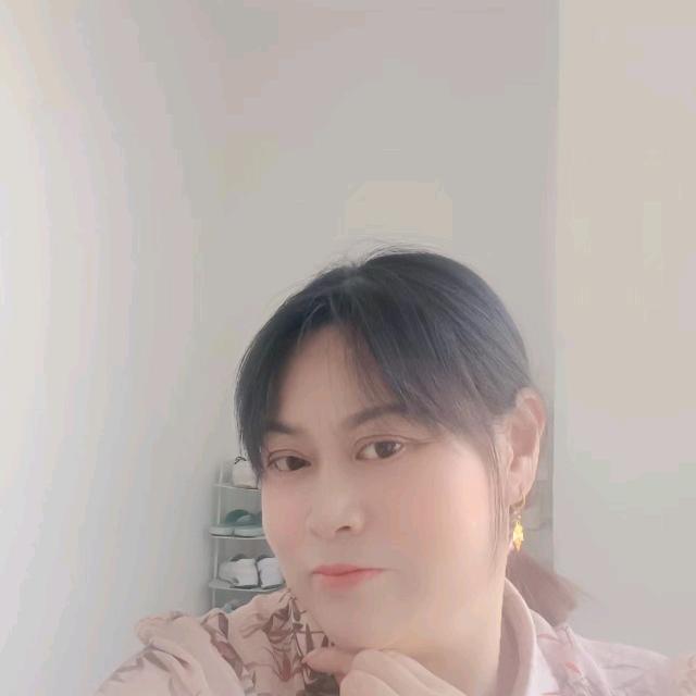 阿芳
