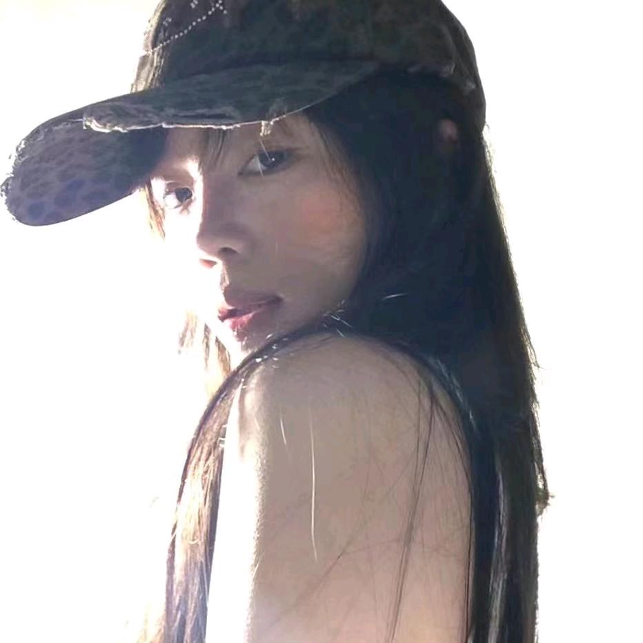 A.梓晓