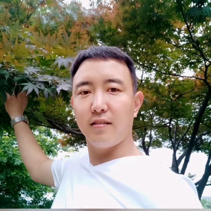 相伴红尘🕊🕊