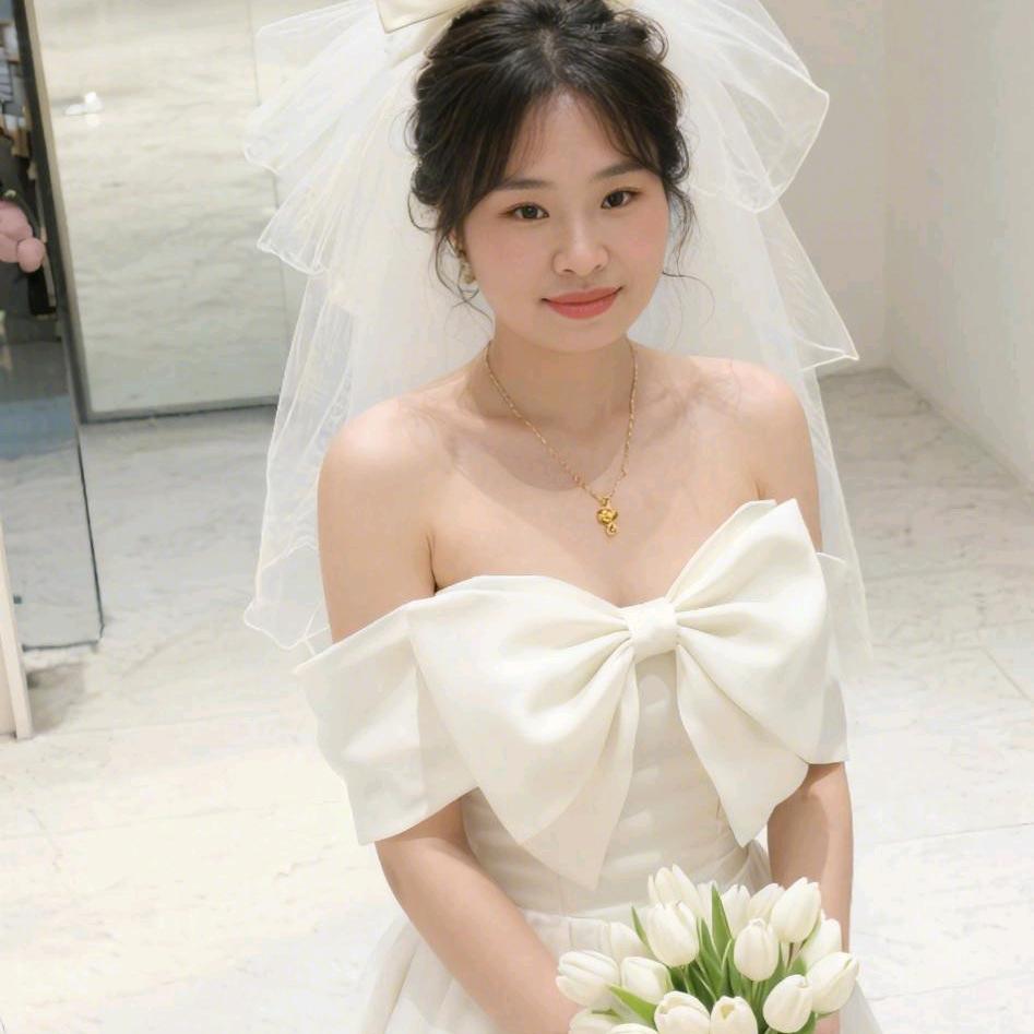 杨梅梅